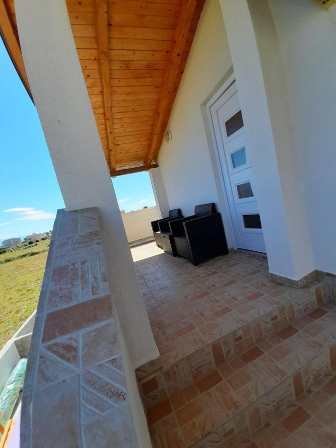 Apartman Zara *