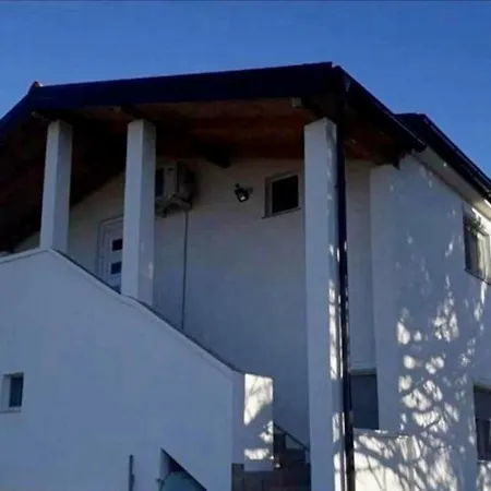 Apartments Zara Vir Exterior photo