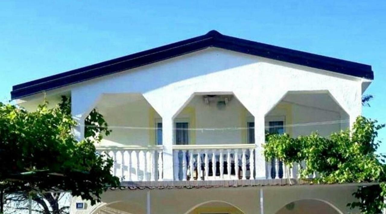 Zara Appartement Vir